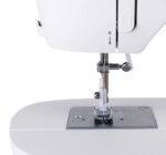 Mașină de cusut Singer M1605, Alb - imagine 12